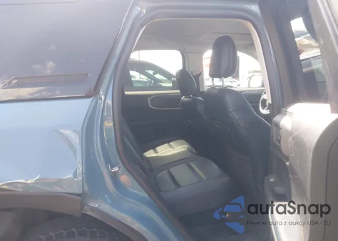 2021 Ford Bronco Sport First Edition z USA, uszkodzony, nr VIN 3FMCR9F9XMRA13126